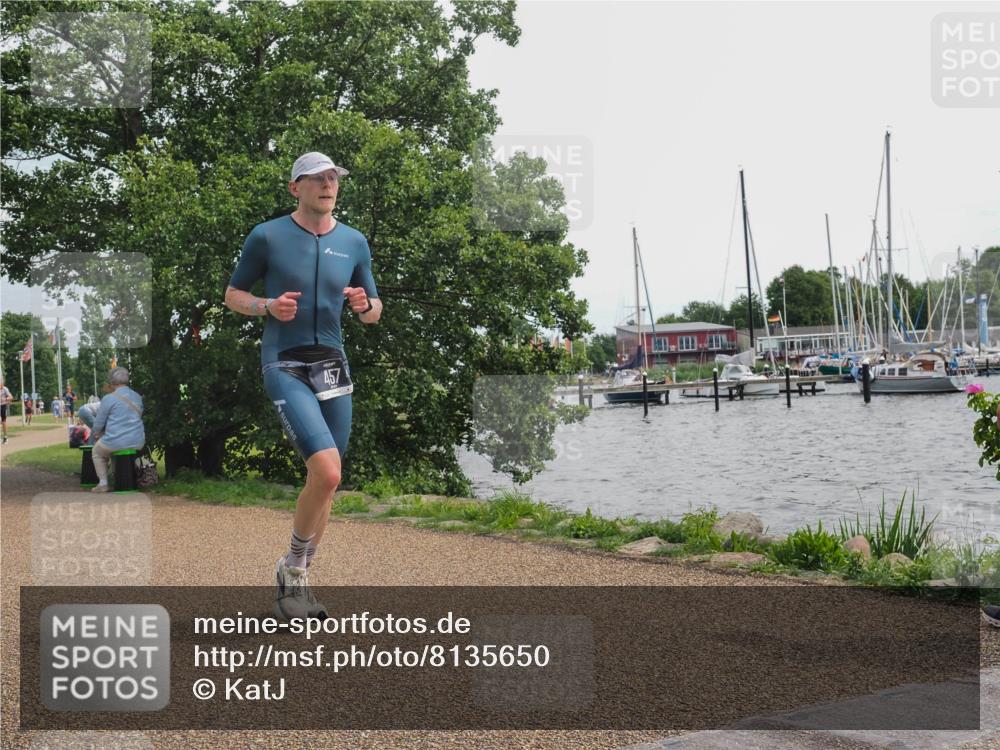 22.06.2025 - Viking Triathlon KatJ http://msf.ph/oto/8135650 22.06.2025 14:26:17 Laufen 320, 457 meine-sportfotos.de