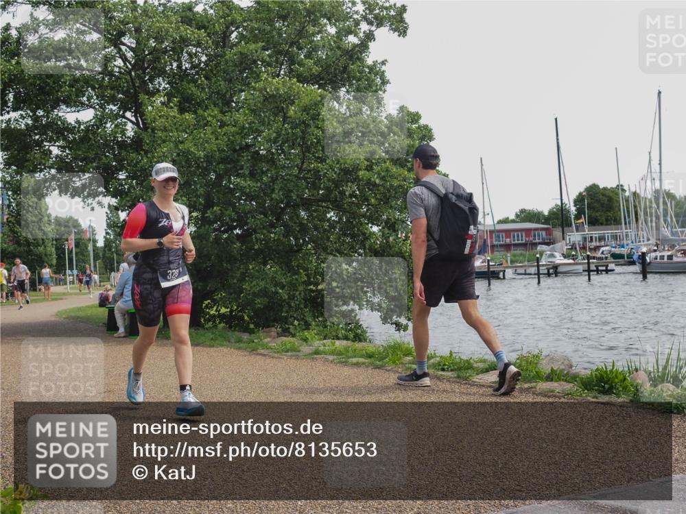 22.06.2025 - Viking Triathlon KatJ http://msf.ph/oto/8135653 22.06.2025 14:26:19 Laufen 320, 457 meine-sportfotos.de