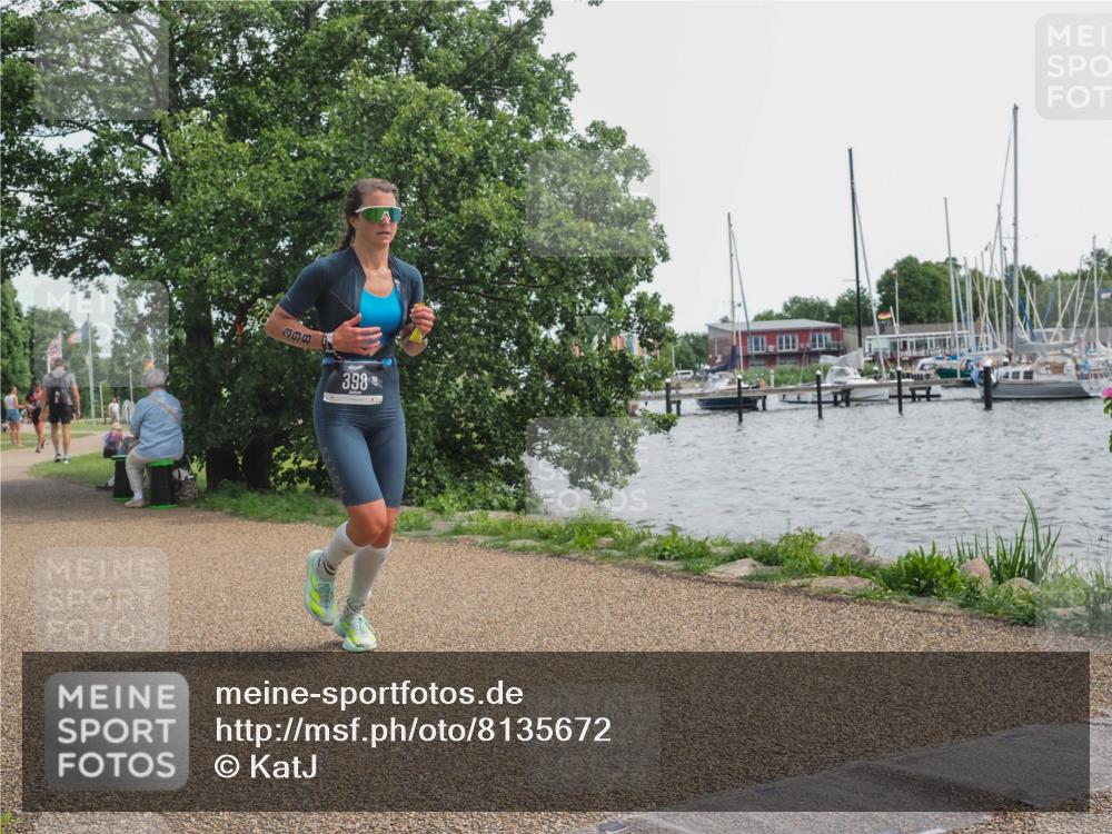 22.06.2025 - Viking Triathlon KatJ http://msf.ph/oto/8135672 22.06.2025 14:26:31 Laufen 396, 398 meine-sportfotos.de
