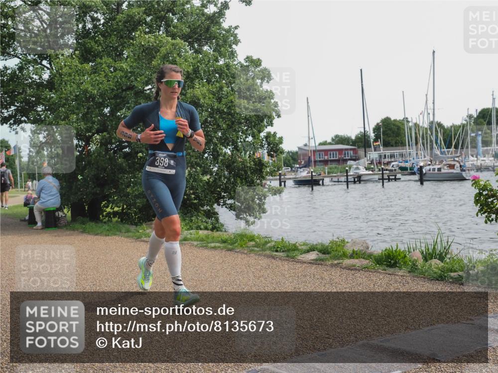 22.06.2025 - Viking Triathlon KatJ http://msf.ph/oto/8135673 22.06.2025 14:26:31 Laufen 396, 398 meine-sportfotos.de