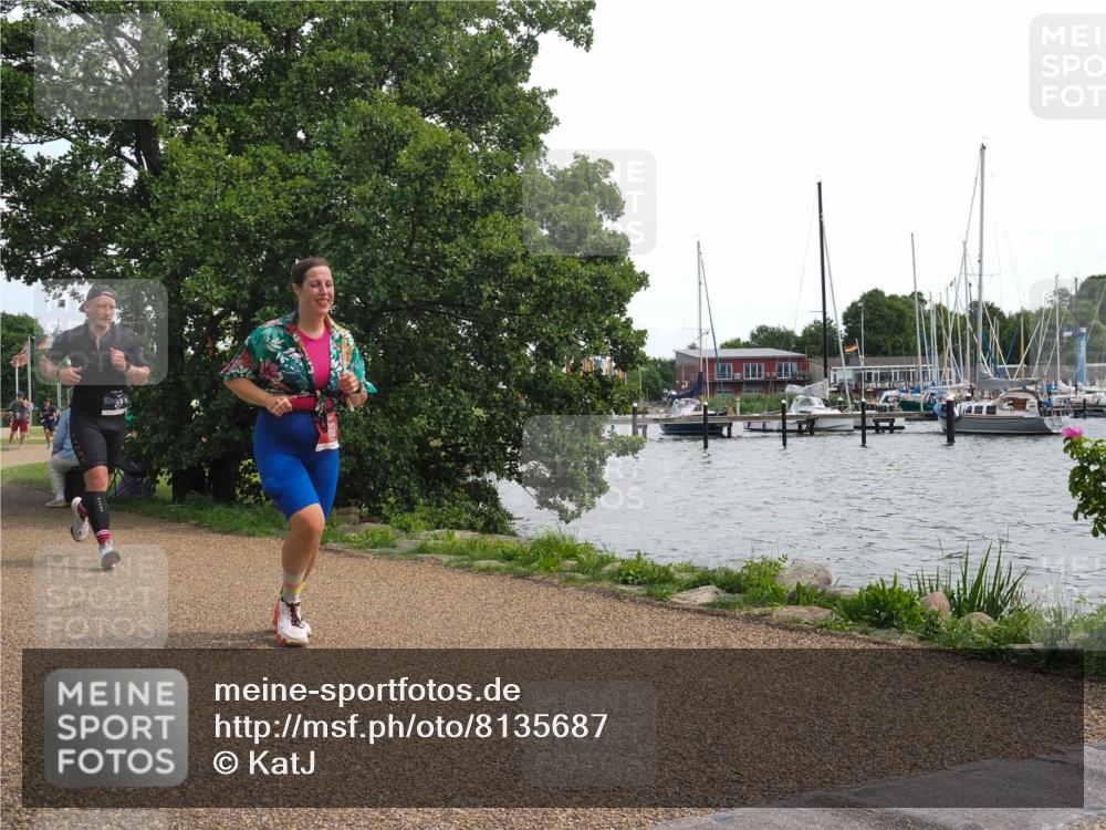 22.06.2025 - Viking Triathlon KatJ http://msf.ph/oto/8135687 22.06.2025 14:27:06 Laufen 38, 656, 660 meine-sportfotos.de