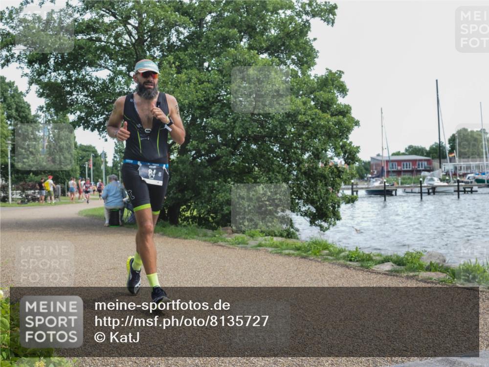 22.06.2025 - Viking Triathlon KatJ http://msf.ph/oto/8135727 22.06.2025 14:27:21 Laufen 84, 301 meine-sportfotos.de