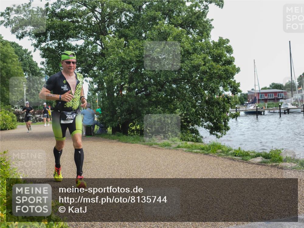 22.06.2025 - Viking Triathlon KatJ http://msf.ph/oto/8135744 22.06.2025 14:27:41 Laufen 261 meine-sportfotos.de