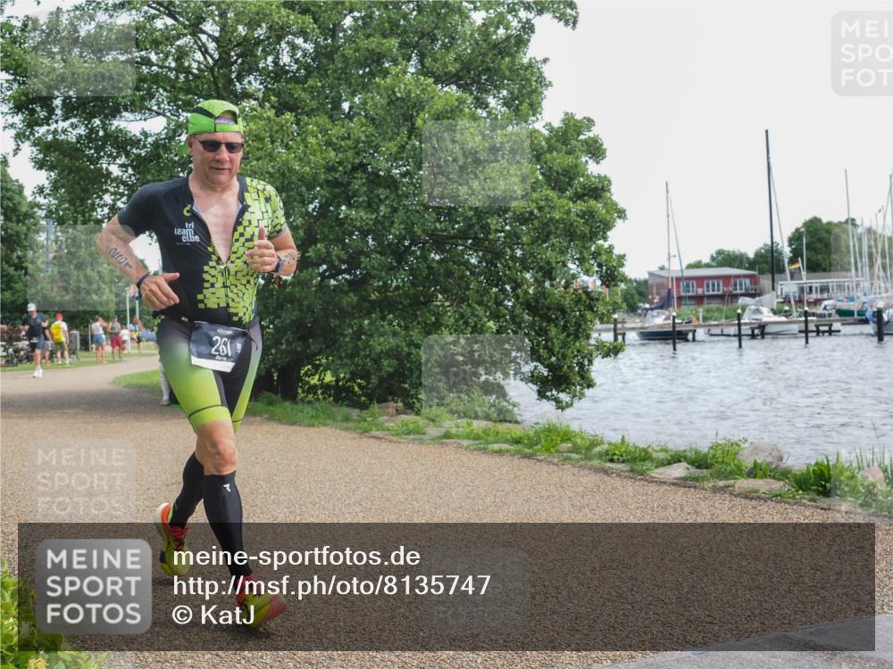 22.06.2025 - Viking Triathlon KatJ http://msf.ph/oto/8135747 22.06.2025 14:27:42 Laufen 261 meine-sportfotos.de