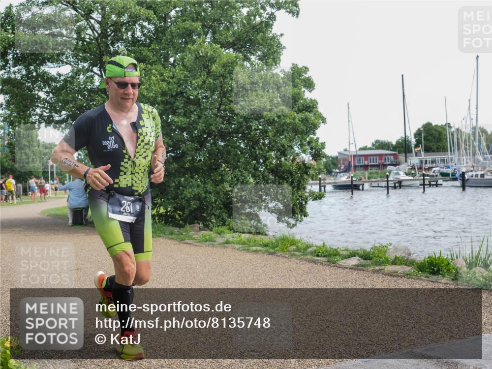 22.06.2025 - Viking Triathlon KatJ http://msf.ph/oto/8135748 22.06.2025 14:27:42 Laufen 261 meine-sportfotos.de