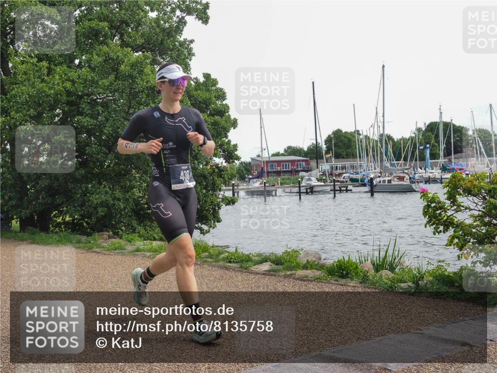 22.06.2025 - Viking Triathlon KatJ http://msf.ph/oto/8135758 22.06.2025 14:27:47 Laufen 438, 492 meine-sportfotos.de