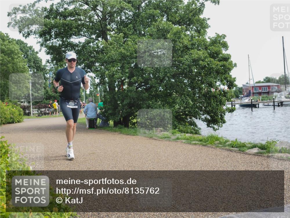 22.06.2025 - Viking Triathlon KatJ http://msf.ph/oto/8135762 22.06.2025 14:27:49 Laufen 438, 492 meine-sportfotos.de