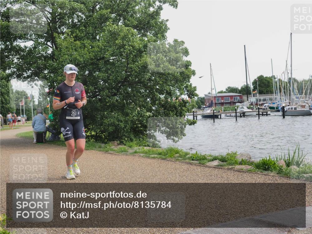 22.06.2025 - Viking Triathlon KatJ http://msf.ph/oto/8135784 22.06.2025 14:28:05 Laufen 251 meine-sportfotos.de