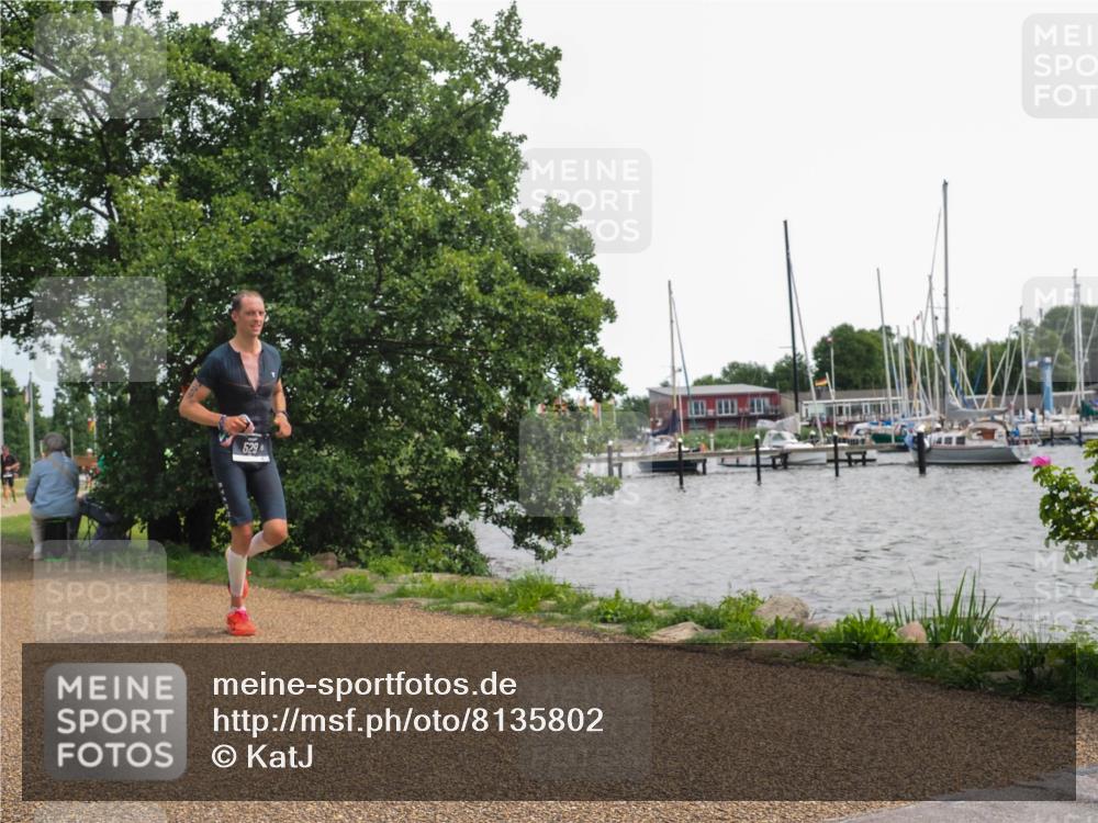 22.06.2025 - Viking Triathlon KatJ http://msf.ph/oto/8135802 22.06.2025 14:28:22 Laufen 529 meine-sportfotos.de