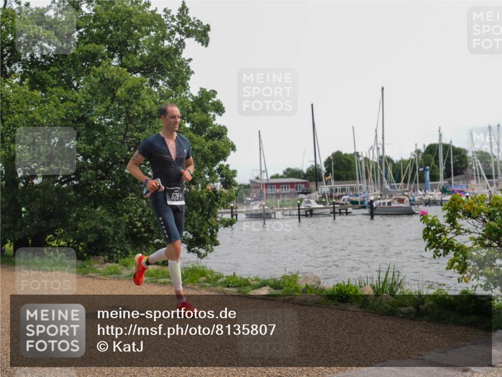 22.06.2025 - Viking Triathlon KatJ http://msf.ph/oto/8135807 22.06.2025 14:28:22 Laufen 529 meine-sportfotos.de