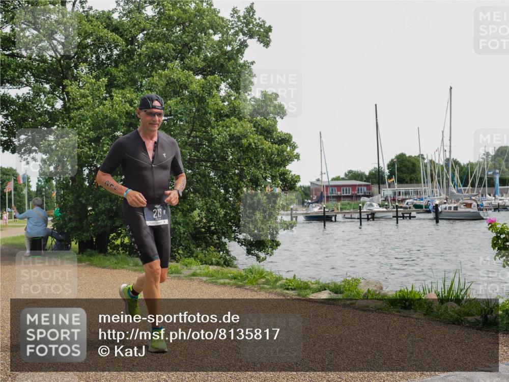 22.06.2025 - Viking Triathlon KatJ http://msf.ph/oto/8135817 22.06.2025 14:28:36 Laufen 127, 219 meine-sportfotos.de