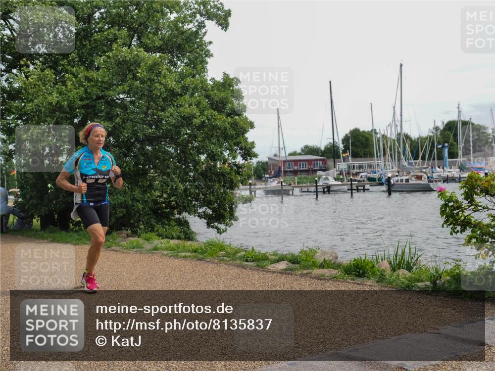 22.06.2025 - Viking Triathlon KatJ http://msf.ph/oto/8135837 22.06.2025 14:28:44 Laufen 190 meine-sportfotos.de