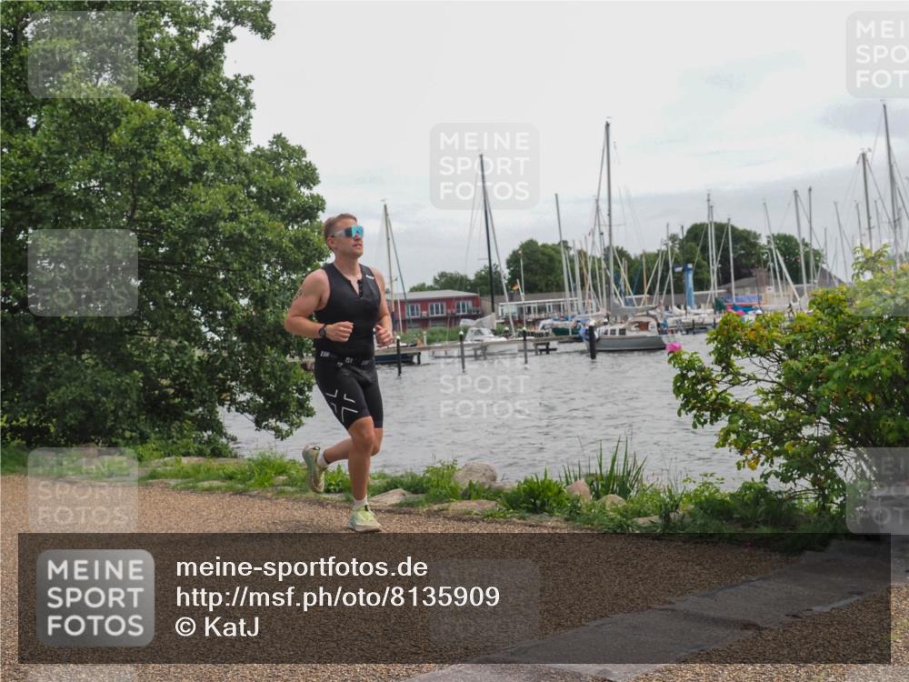 22.06.2025 - Viking Triathlon KatJ http://msf.ph/oto/8135909 22.06.2025 14:30:06 Laufen 215, 342, 535 meine-sportfotos.de