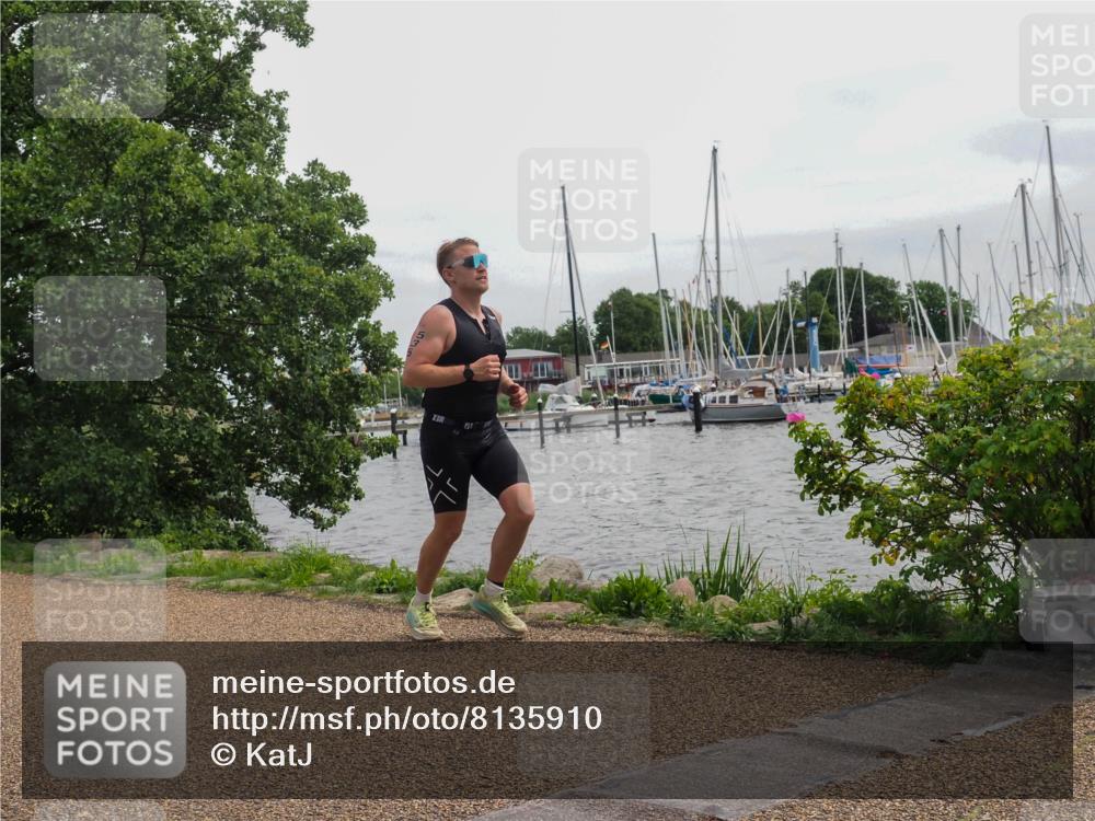 22.06.2025 - Viking Triathlon KatJ http://msf.ph/oto/8135910 22.06.2025 14:30:06 Laufen 215, 342, 535 meine-sportfotos.de