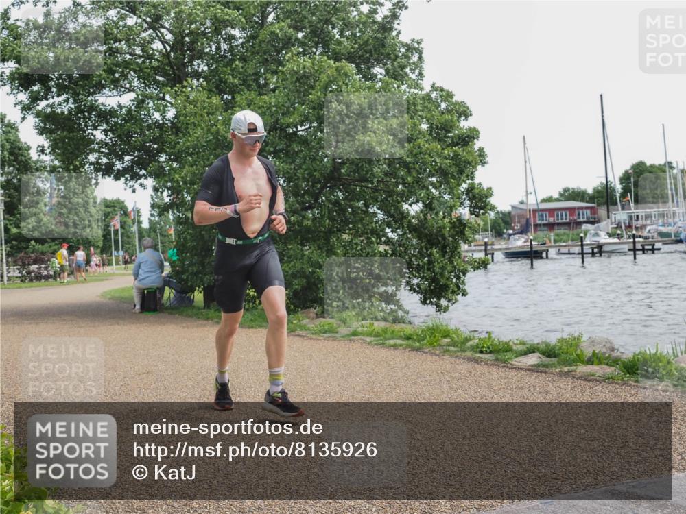 22.06.2025 - Viking Triathlon KatJ http://msf.ph/oto/8135926 22.06.2025 14:30:18 Laufen 117 meine-sportfotos.de