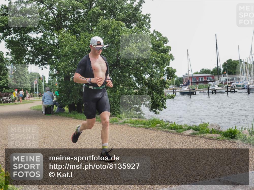22.06.2025 - Viking Triathlon KatJ http://msf.ph/oto/8135927 22.06.2025 14:30:18 Laufen 117 meine-sportfotos.de
