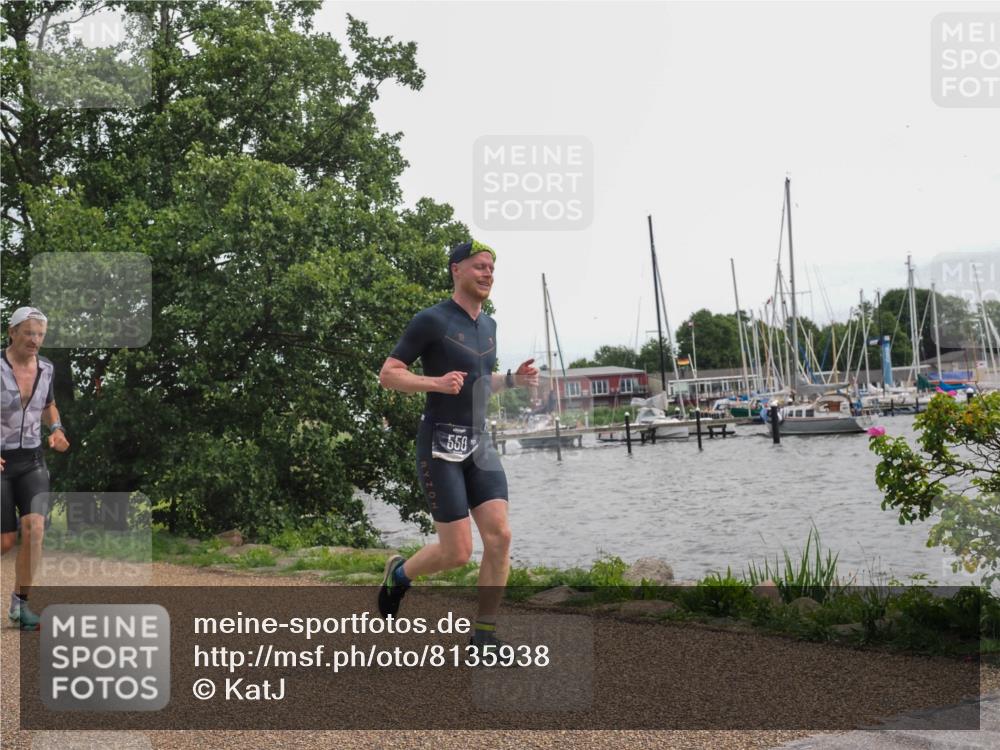 22.06.2025 - Viking Triathlon KatJ http://msf.ph/oto/8135938 22.06.2025 14:30:58 Laufen 146, 550 meine-sportfotos.de