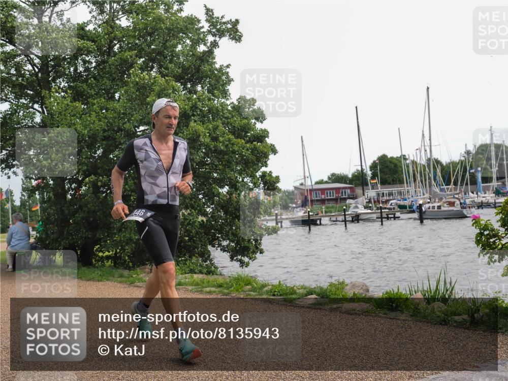 22.06.2025 - Viking Triathlon KatJ http://msf.ph/oto/8135943 22.06.2025 14:30:59 Laufen 146, 550 meine-sportfotos.de