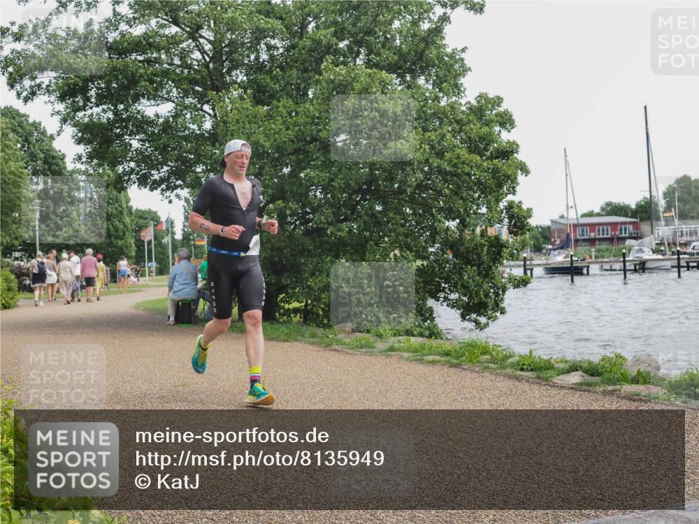 22.06.2025 - Viking Triathlon KatJ http://msf.ph/oto/8135949 22.06.2025 14:31:18 Laufen 98 meine-sportfotos.de