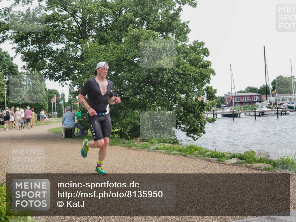 22.06.2025 - Viking Triathlon KatJ http://msf.ph/oto/8135950 22.06.2025 14:31:19 Laufen 98 meine-sportfotos.de