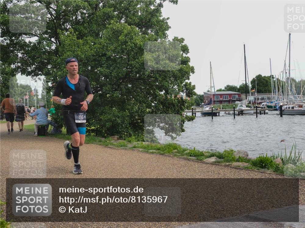 22.06.2025 - Viking Triathlon KatJ http://msf.ph/oto/8135967 22.06.2025 14:31:46 Laufen 195, 627 meine-sportfotos.de
