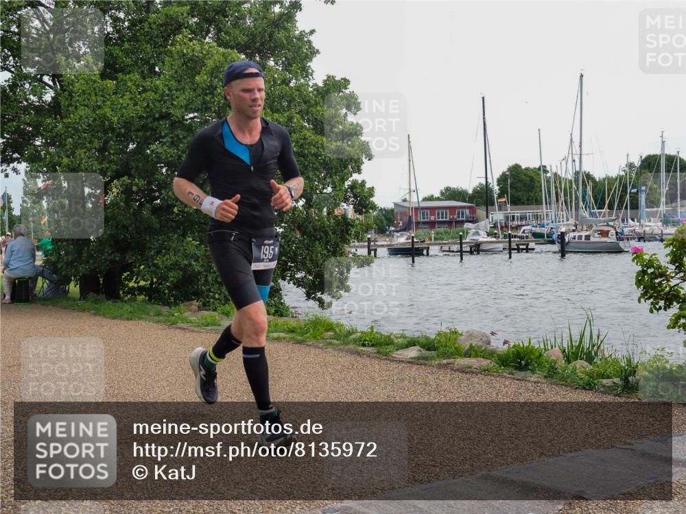 22.06.2025 - Viking Triathlon KatJ http://msf.ph/oto/8135972 22.06.2025 14:31:47 Laufen 195, 627 meine-sportfotos.de