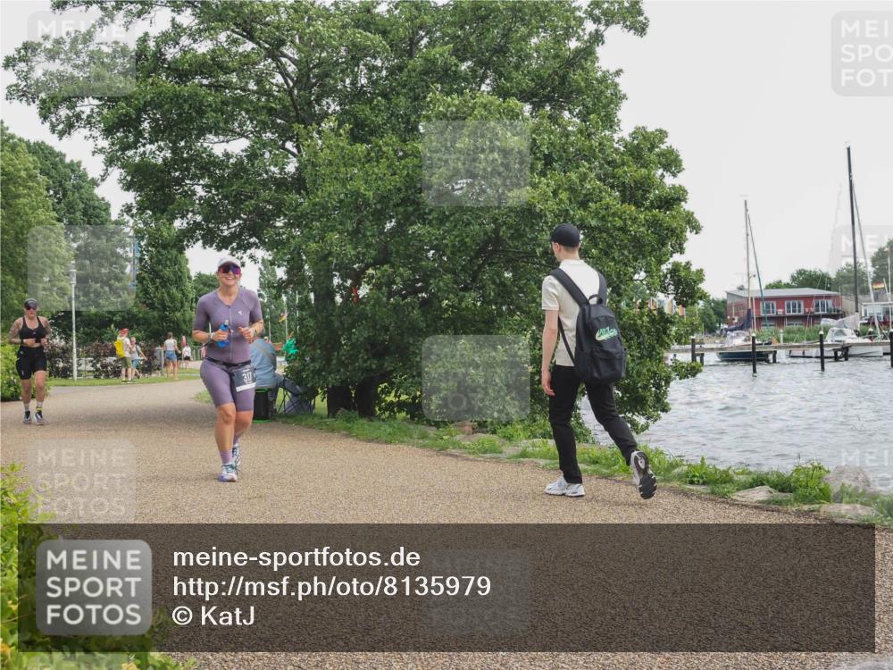 22.06.2025 - Viking Triathlon KatJ http://msf.ph/oto/8135979 22.06.2025 14:31:57 Laufen 317, 602 meine-sportfotos.de