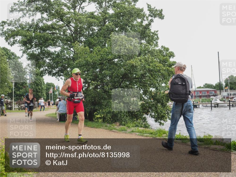 22.06.2025 - Viking Triathlon KatJ http://msf.ph/oto/8135998 22.06.2025 14:32:17 Laufen 160, 443 meine-sportfotos.de