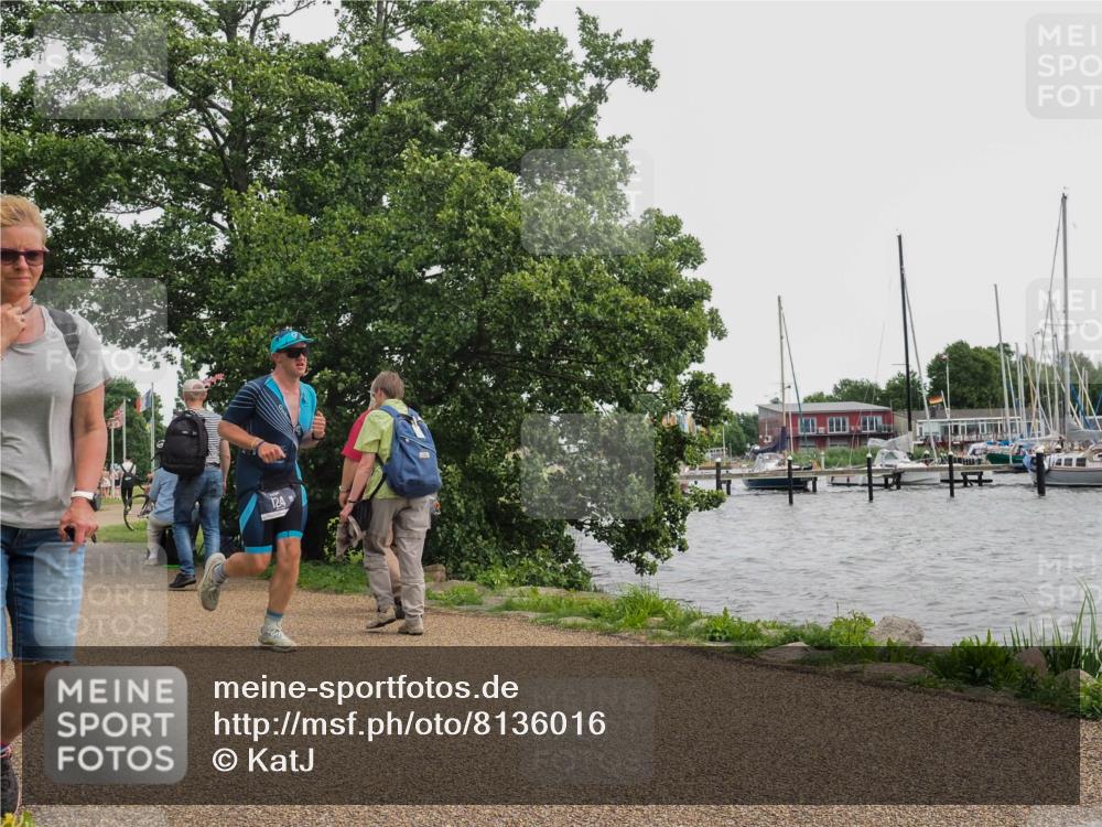 22.06.2025 - Viking Triathlon KatJ http://msf.ph/oto/8136016 22.06.2025 14:32:22 Laufen 124, 443 meine-sportfotos.de