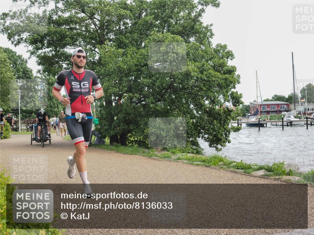 22.06.2025 - Viking Triathlon KatJ http://msf.ph/oto/8136033 22.06.2025 14:32:39 Laufen 330 meine-sportfotos.de