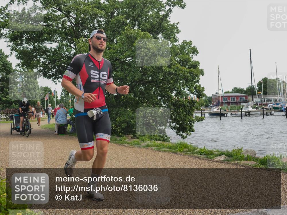 22.06.2025 - Viking Triathlon KatJ http://msf.ph/oto/8136036 22.06.2025 14:32:39 Laufen 330 meine-sportfotos.de
