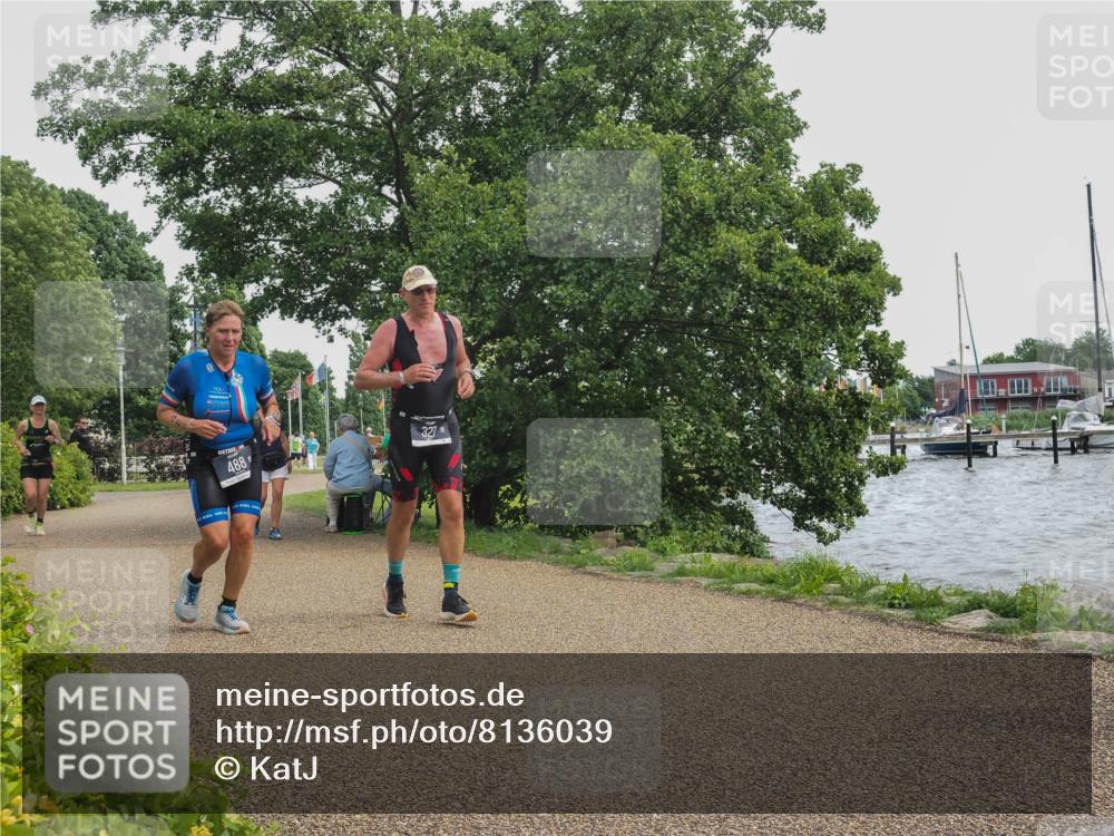 22.06.2025 - Viking Triathlon KatJ http://msf.ph/oto/8136039 22.06.2025 14:32:54 Laufen 327, 488 meine-sportfotos.de
