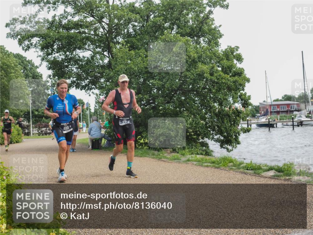 22.06.2025 - Viking Triathlon KatJ http://msf.ph/oto/8136040 22.06.2025 14:32:54 Laufen 327, 488 meine-sportfotos.de
