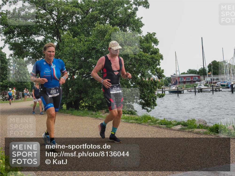 22.06.2025 - Viking Triathlon KatJ http://msf.ph/oto/8136044 22.06.2025 14:32:55 Laufen 327, 488, 636 meine-sportfotos.de