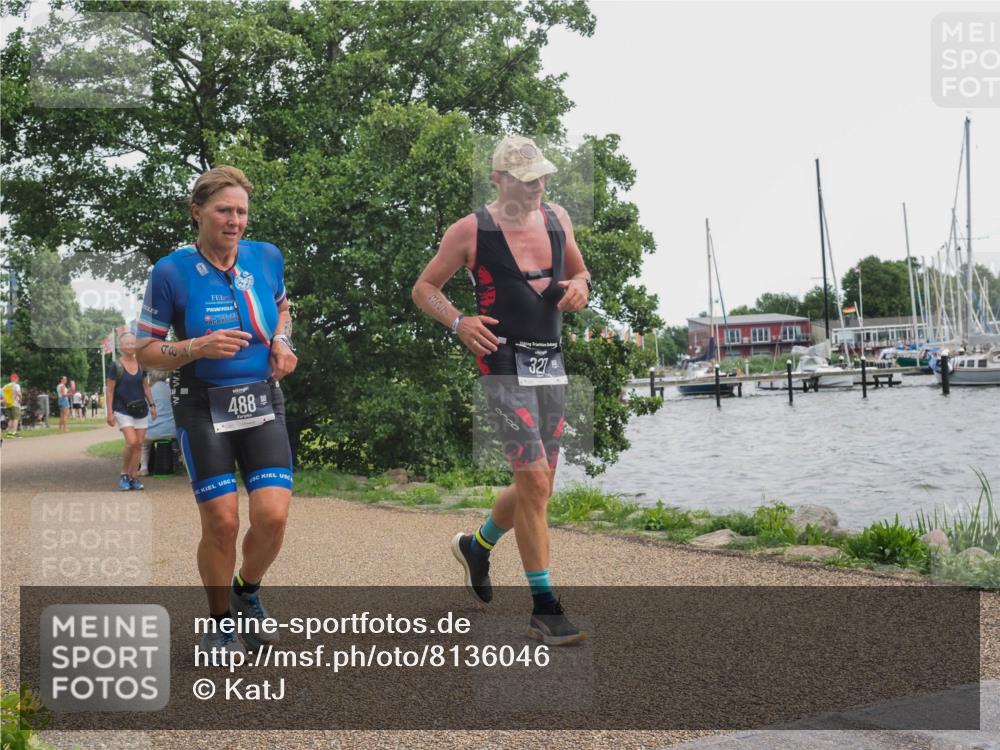 22.06.2025 - Viking Triathlon KatJ http://msf.ph/oto/8136046 22.06.2025 14:32:56 Laufen 327, 488, 636 meine-sportfotos.de