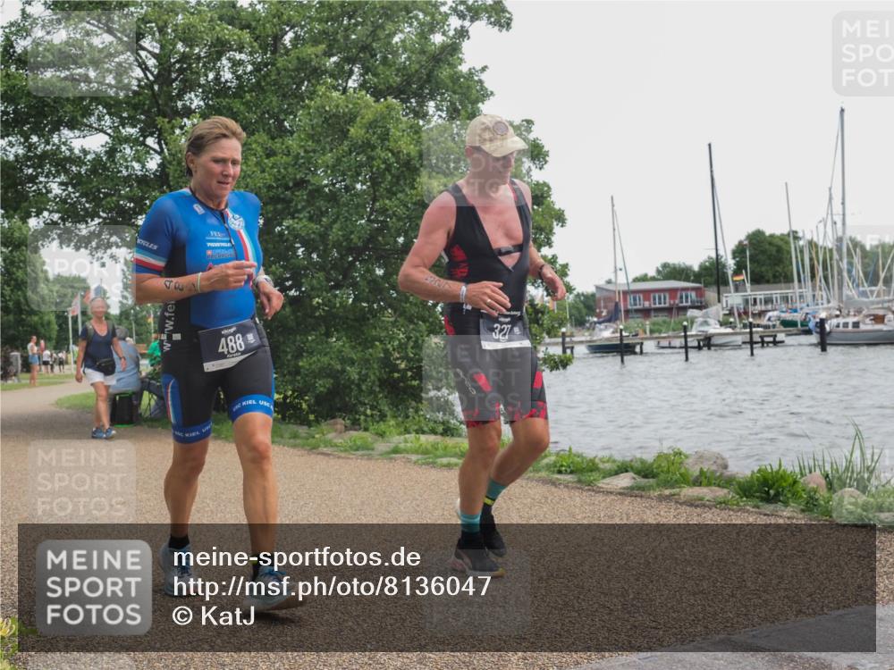 22.06.2025 - Viking Triathlon KatJ http://msf.ph/oto/8136047 22.06.2025 14:32:56 Laufen 327, 488, 636 meine-sportfotos.de