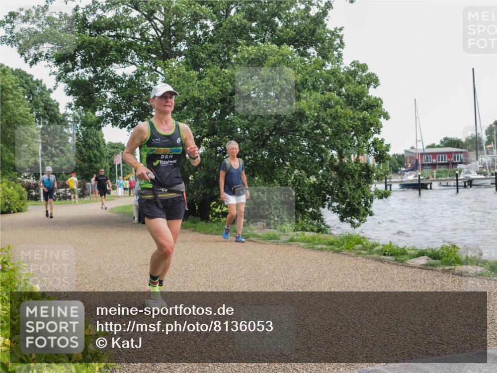 22.06.2025 - Viking Triathlon KatJ http://msf.ph/oto/8136053 22.06.2025 14:32:59 Laufen 636 meine-sportfotos.de