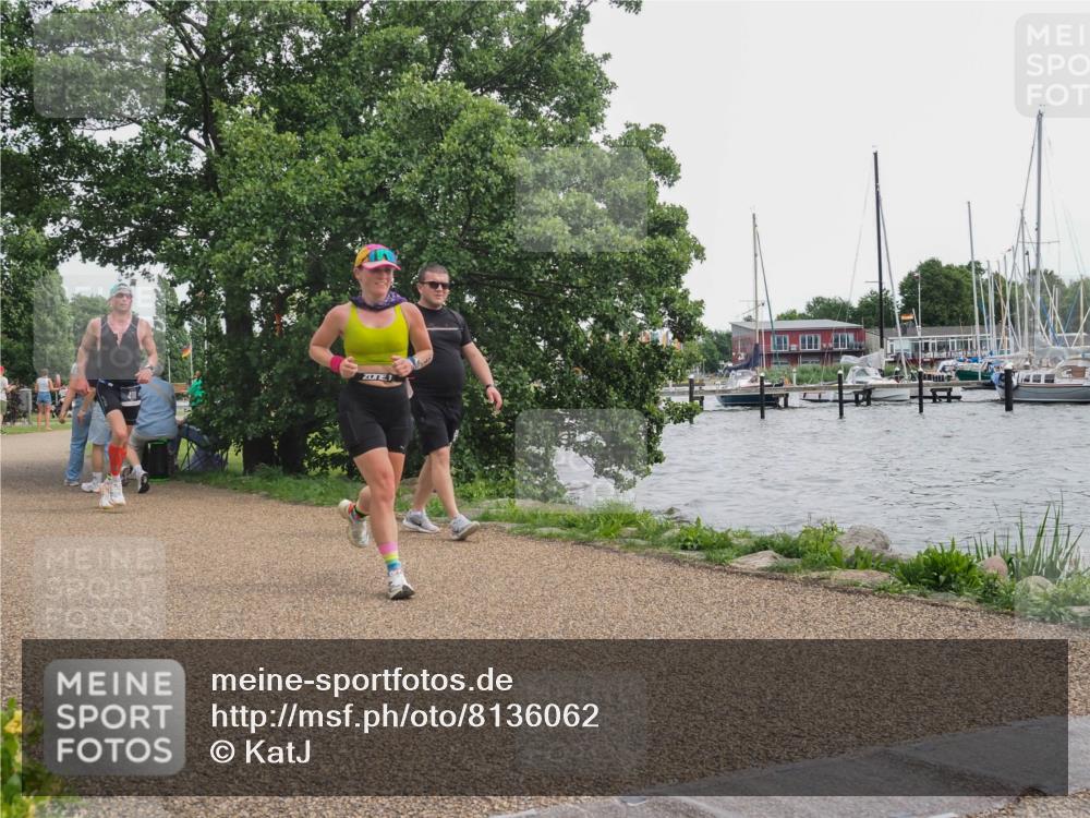 22.06.2025 - Viking Triathlon KatJ http://msf.ph/oto/8136062 22.06.2025 14:33:12 Laufen 411, 612 meine-sportfotos.de
