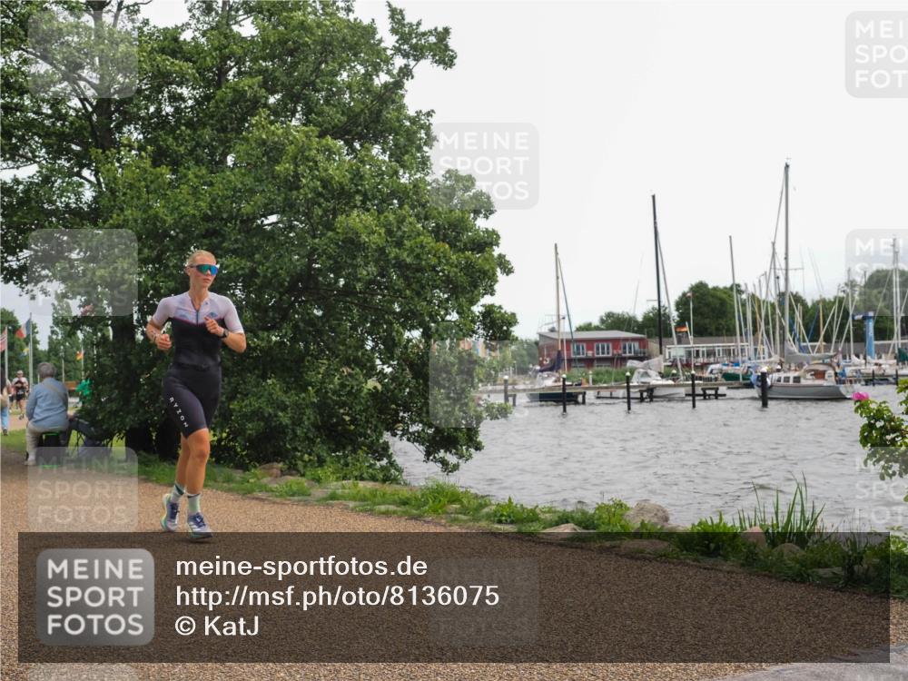 22.06.2025 - Viking Triathlon KatJ http://msf.ph/oto/8136075 22.06.2025 14:33:21 Laufen 18 meine-sportfotos.de