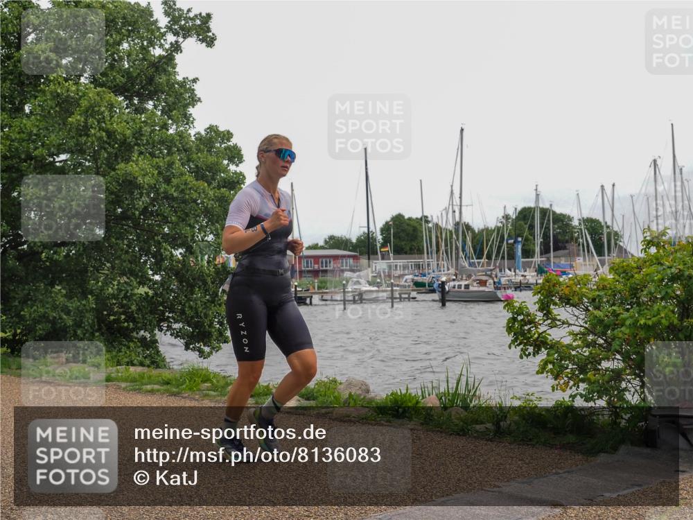 22.06.2025 - Viking Triathlon KatJ http://msf.ph/oto/8136083 22.06.2025 14:33:22 Laufen 18 meine-sportfotos.de