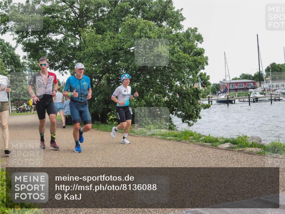 22.06.2025 - Viking Triathlon KatJ http://msf.ph/oto/8136088 22.06.2025 14:33:45 Laufen 226, 256, 387 meine-sportfotos.de