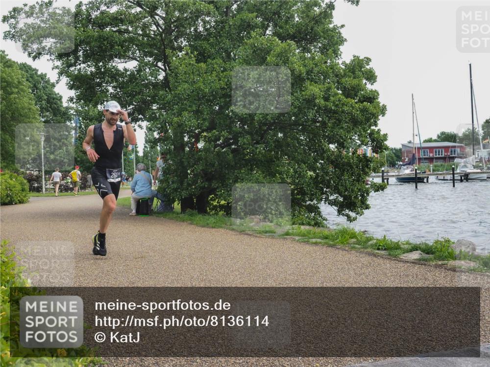 22.06.2025 - Viking Triathlon KatJ http://msf.ph/oto/8136114 22.06.2025 14:34:06 Laufen 265 meine-sportfotos.de