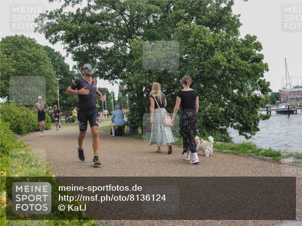 22.06.2025 - Viking Triathlon KatJ http://msf.ph/oto/8136124 22.06.2025 14:34:16 Laufen 395 meine-sportfotos.de