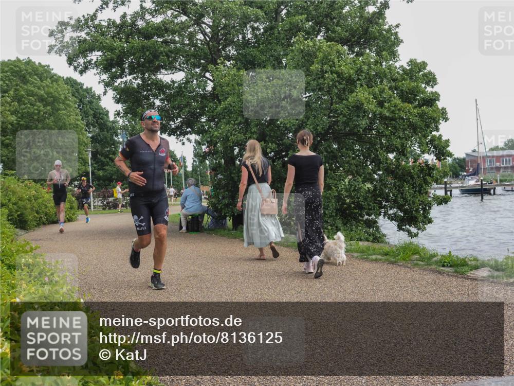 22.06.2025 - Viking Triathlon KatJ http://msf.ph/oto/8136125 22.06.2025 14:34:16 Laufen 395 meine-sportfotos.de
