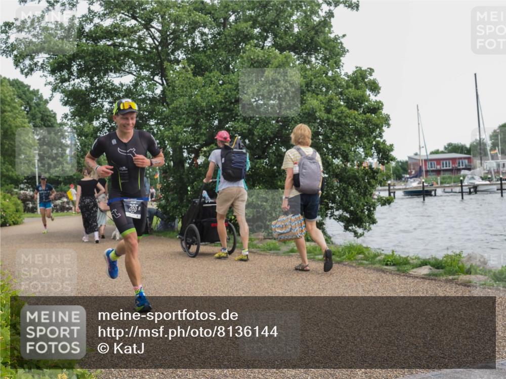 22.06.2025 - Viking Triathlon KatJ http://msf.ph/oto/8136144 22.06.2025 14:34:22 Laufen 17, 365, 518 meine-sportfotos.de