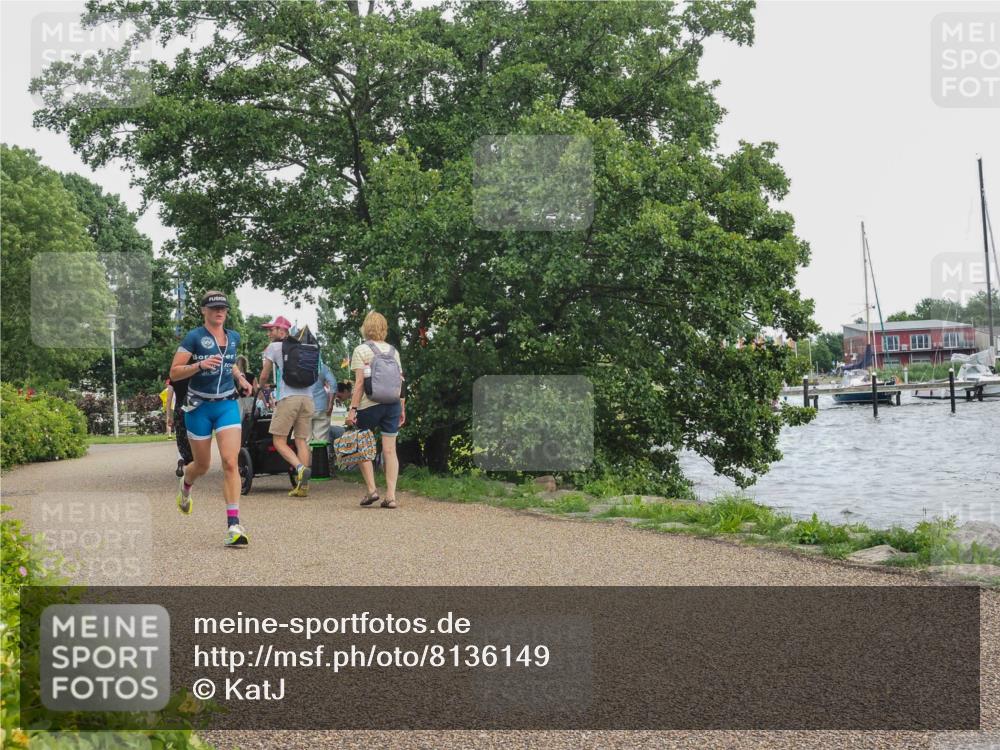 22.06.2025 - Viking Triathlon KatJ http://msf.ph/oto/8136149 22.06.2025 14:34:25 Laufen 17, 365 meine-sportfotos.de