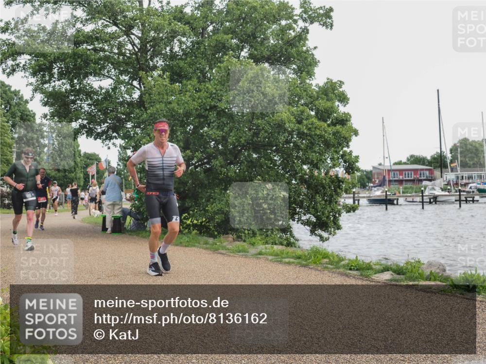 22.06.2025 - Viking Triathlon KatJ http://msf.ph/oto/8136162 22.06.2025 14:34:39 Laufen 55, 186 meine-sportfotos.de