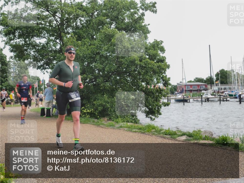 22.06.2025 - Viking Triathlon KatJ http://msf.ph/oto/8136172 22.06.2025 14:34:42 Laufen 55, 186, 621 meine-sportfotos.de