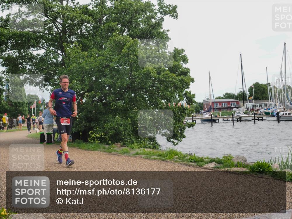 22.06.2025 - Viking Triathlon KatJ http://msf.ph/oto/8136177 22.06.2025 14:34:43 Laufen 55, 186, 621 meine-sportfotos.de