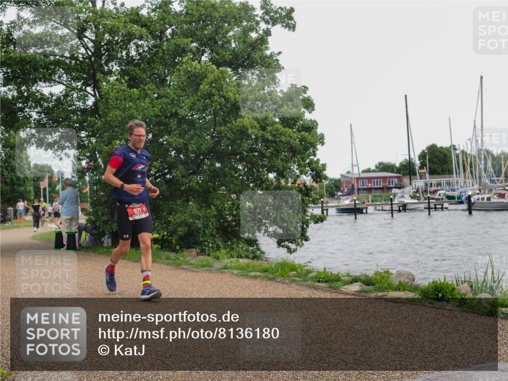 22.06.2025 - Viking Triathlon KatJ http://msf.ph/oto/8136180 22.06.2025 14:34:43 Laufen 55, 186, 621 meine-sportfotos.de